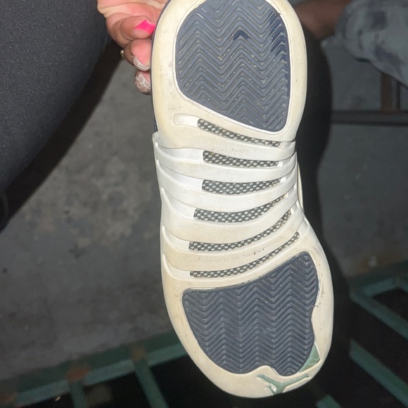 Air Jordan 12 Retro - Obsidian 5Y (W) 7 M - Picture 5 of 6